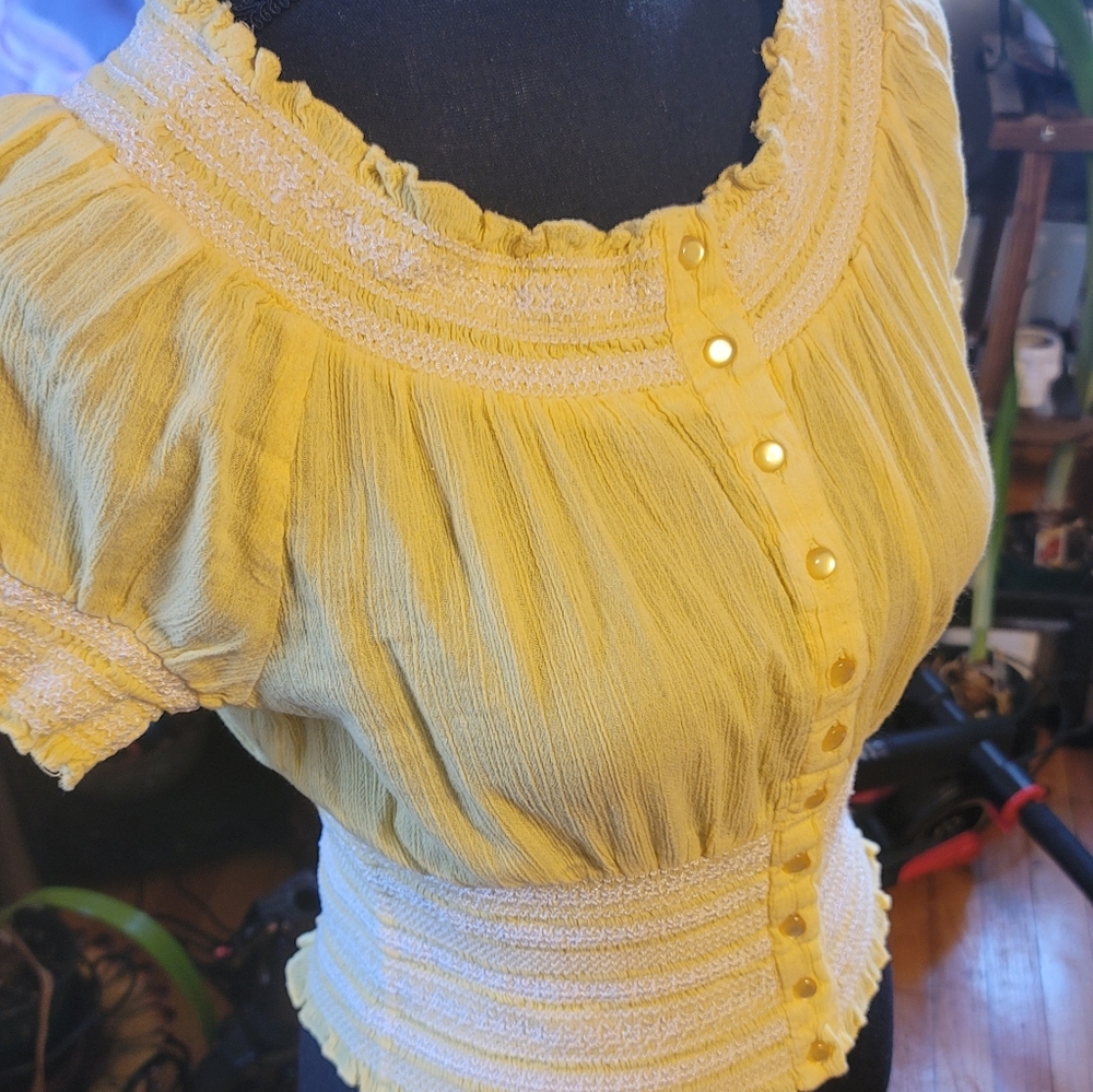 Fun & FLirt Yellow Stitched Top
